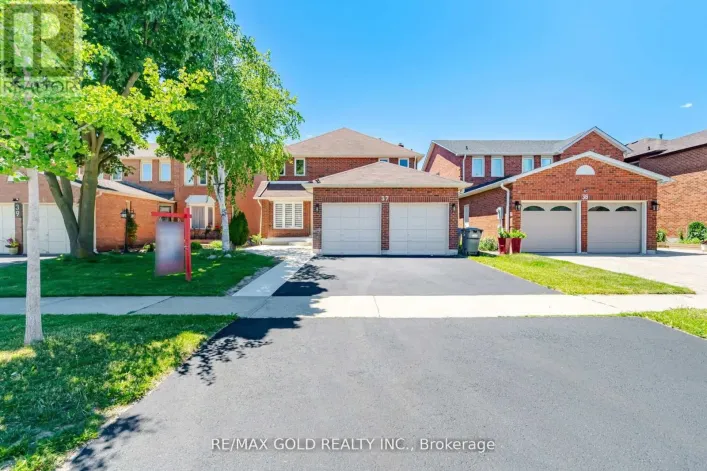37 LORD SIMCOE DRIVE, Brampton