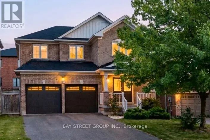 37 MYNDEN WAY, Newmarket