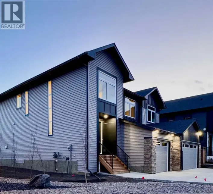 37 North Bridges Bay SW, Langdon