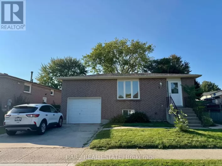 37 ONDREY STREET, Bradford West Gwillimbury