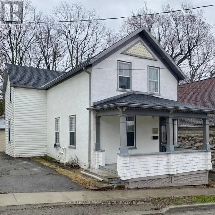 37 ORCHARD STREET, Brockville
