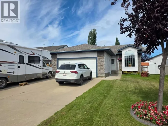 37 Pinnacle Crescent, Grande Prairie