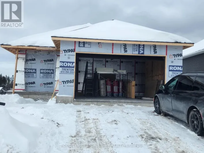 37 ROSEWOOD DRIVE, Quinte West