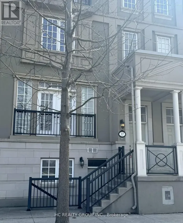 37 ROUGE VALLEY DRIVE W, Markham