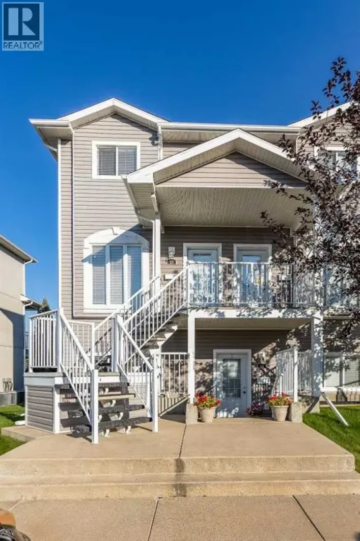 37 Somerset Lane SE, Medicine Hat