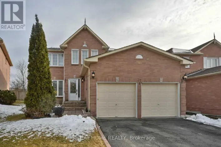 37 WILLCOCKS CRESCENT N, Ajax