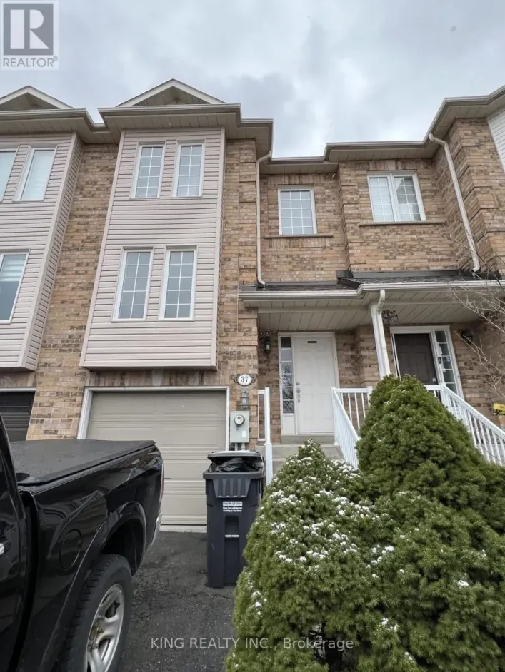 37 WILMONT COURT, Brampton