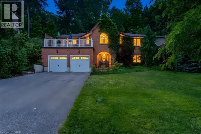 37 YELLOW BIRCH Drive, Kitchener