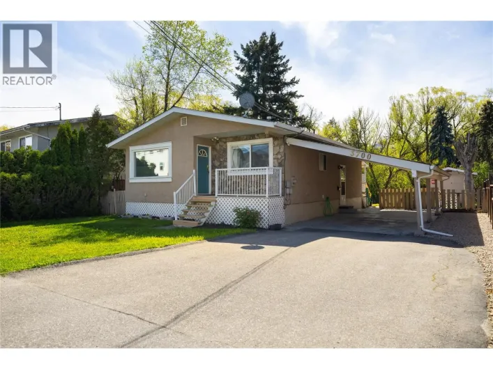 3700 24 Avenue, Vernon