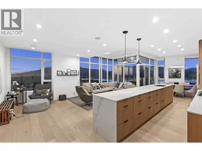 3701 1211 MELVILLE STREET, Vancouver