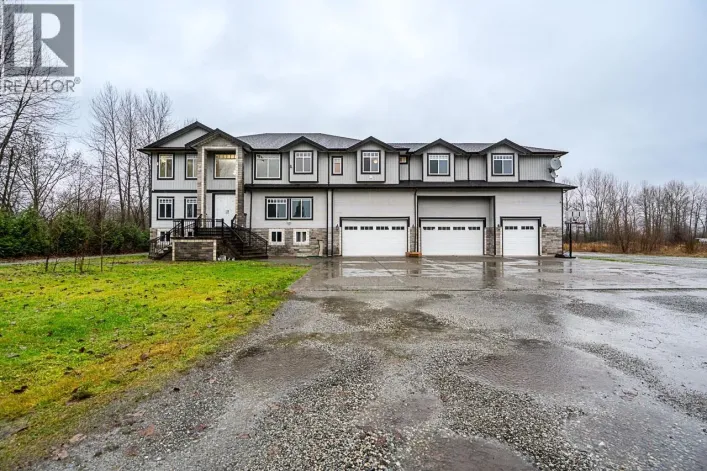 3701 LINCOLN AVENUE, Coquitlam