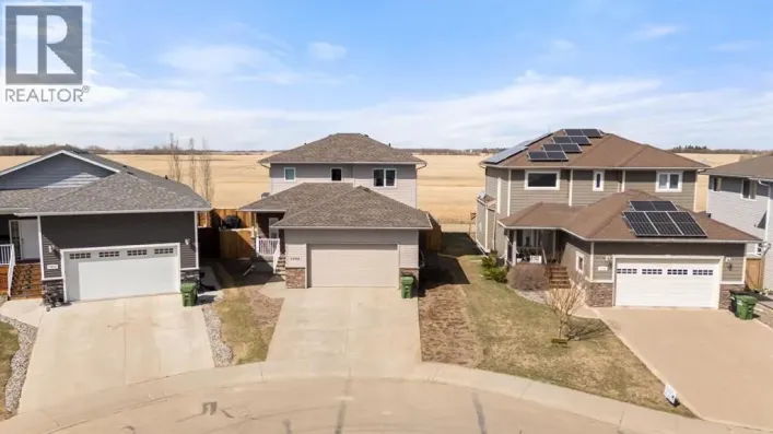 3702 76 Street, Camrose