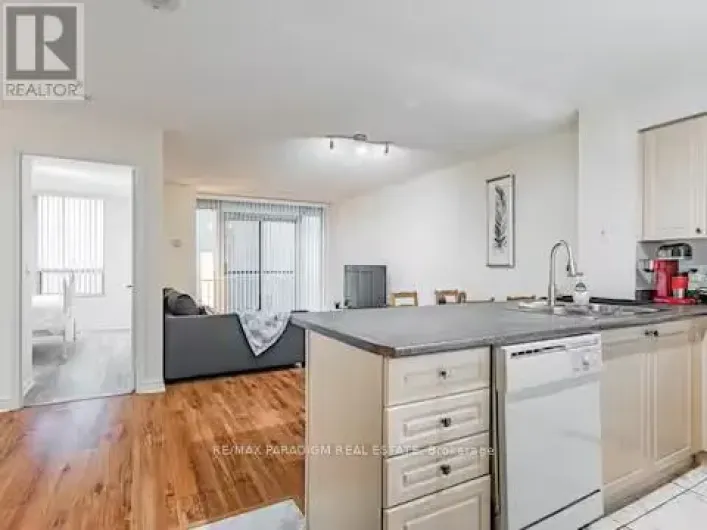 3703 - 30 GRAND TRUNK CRESCENT, Toronto