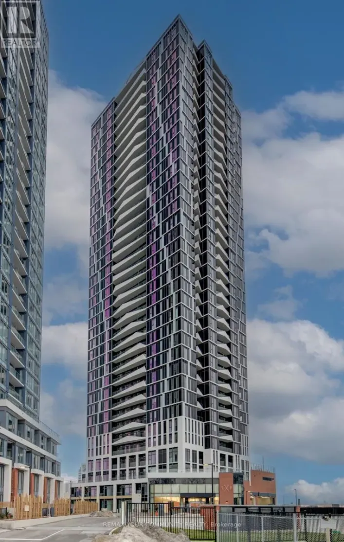 3704 - 25 WELLINGTON STREET, Kitchener