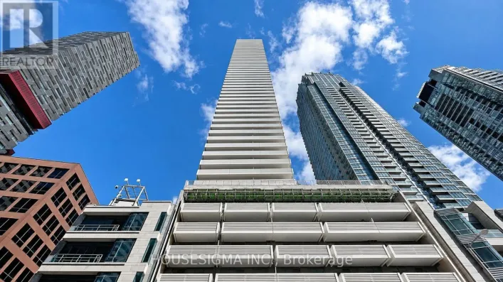 3705 - 2221 YONGE STREET, Toronto