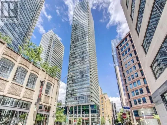 3706 - 38 GRENVILLE STREET, Toronto