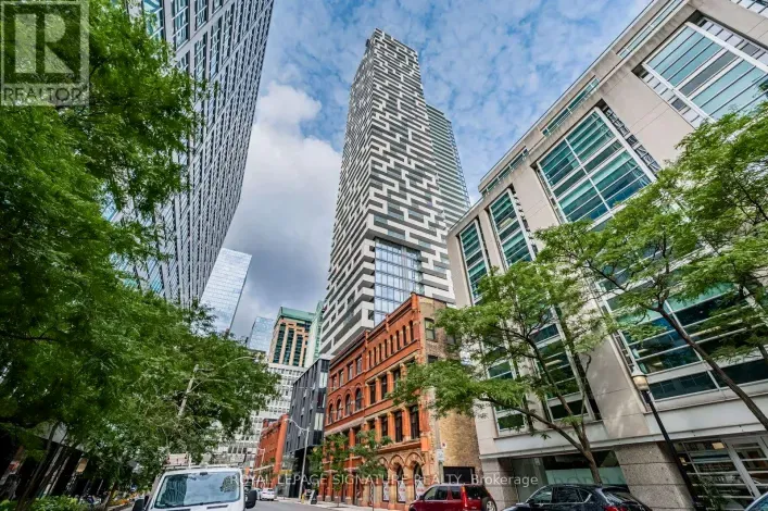 3707 - 20 LOMBARD STREET, Toronto