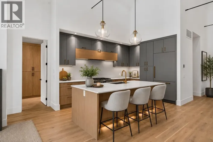 3707 McKinley Beach Drive, Kelowna