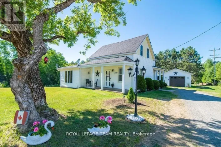 3709 OLD BARRYS BAY ROAD, Madawaska Valley