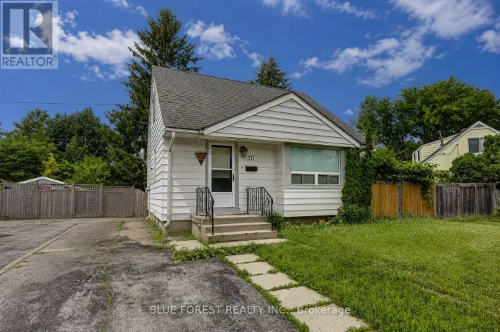 371 FLANDERS ROW, London East