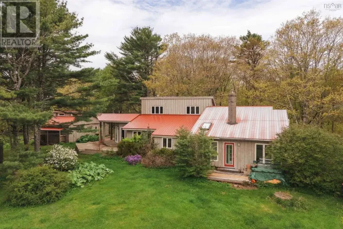 371 Lacey Mines Road, Chester Basin