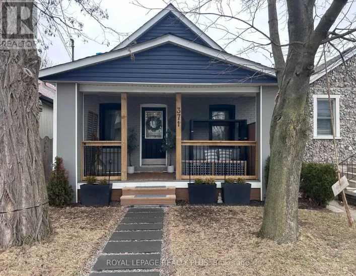 371 UPPER WENTWORTH STREET, Hamilton