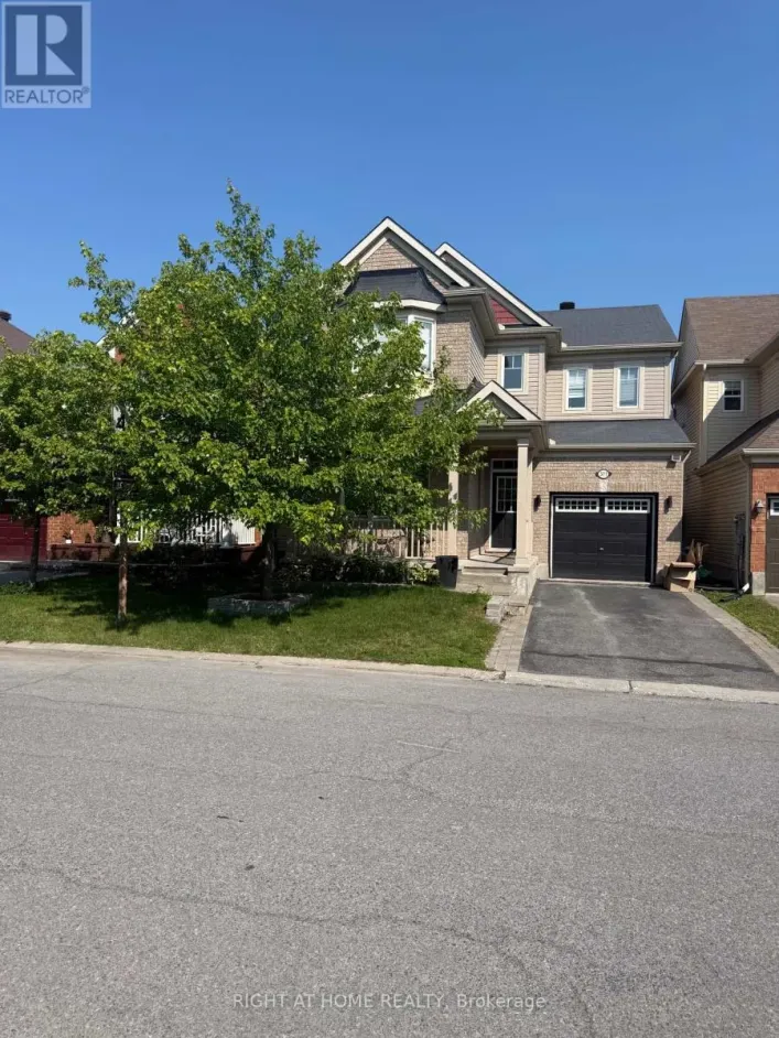 371 VENDEVALE AVENUE, Ottawa