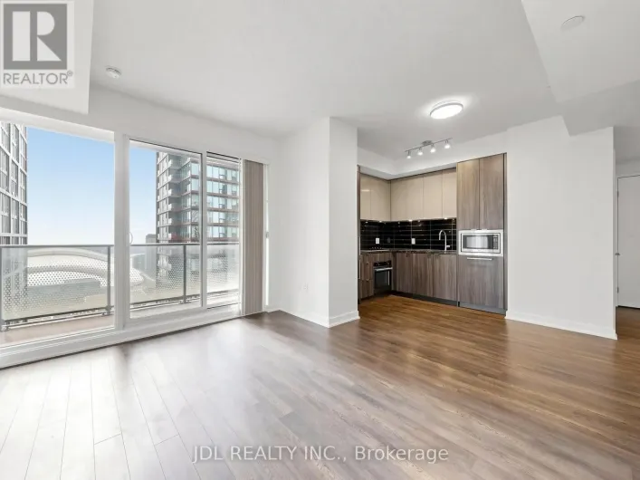 3711 - 125 BLUE JAYS WAY, Toronto