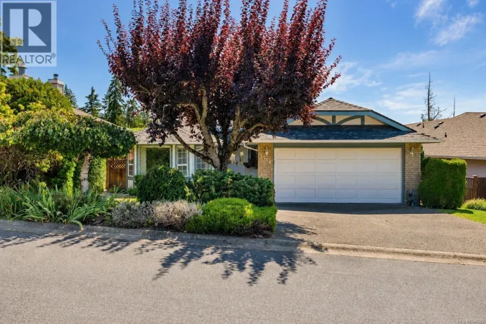 3714 Arbutus Dr N, Cobble Hill