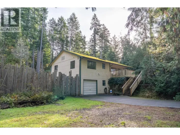 37150 SCHOONER WAY, Pender Island