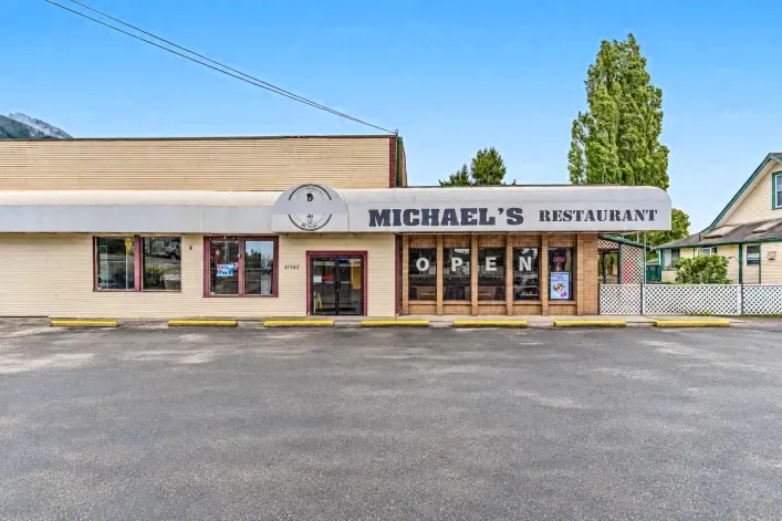 37165 LOUGHEED HIGHWAY, Mission