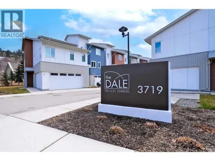 3719 Woodsdale Road Unit# 4, Lake Country