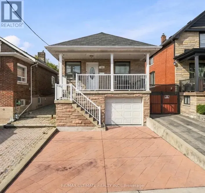 372 BLACKTHORN AVENUE, Toronto