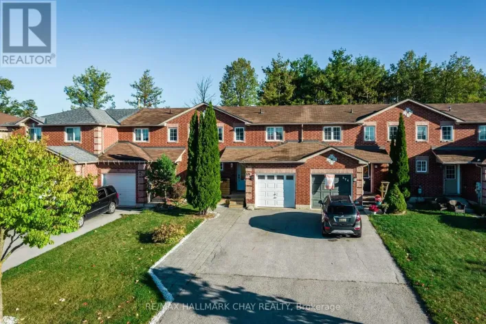 372 DUNSMORE LANE, Barrie