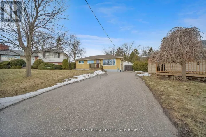 372 GARDEN COURT, Oshawa