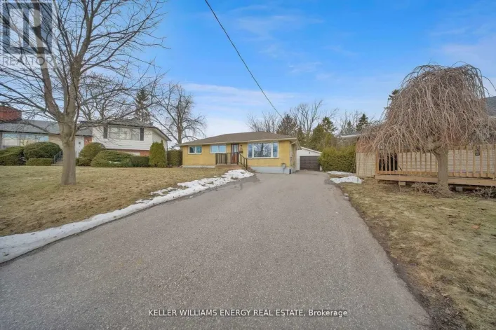372 GARDEN COURT, Oshawa