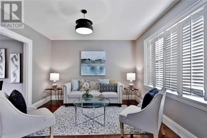 372 ROEHAMPTON AVENUE, Toronto