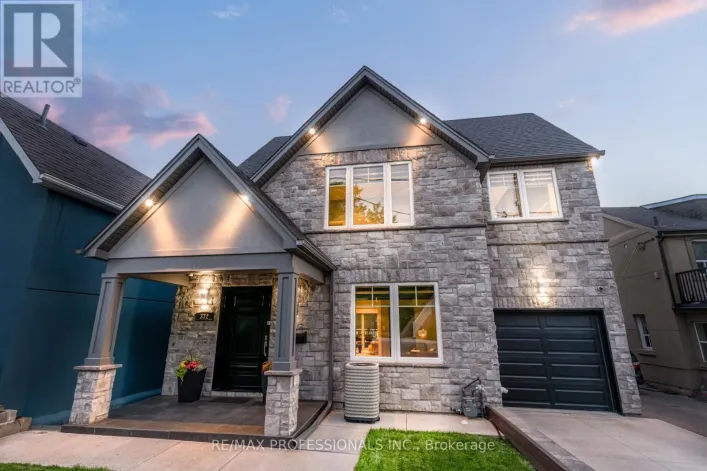 372 SILVERTHORN AVENUE, Toronto