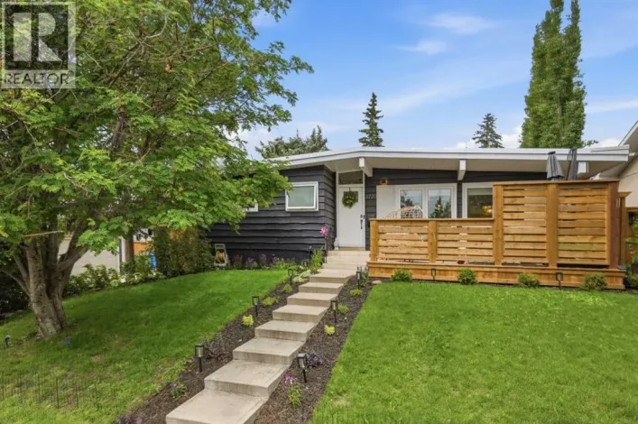 3720 58 Avenue SW, Calgary