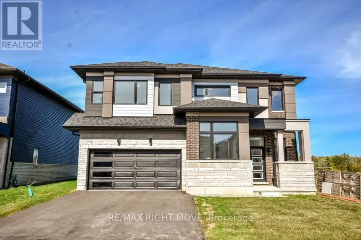 3721 QUAYSIDE DRIVE, Severn