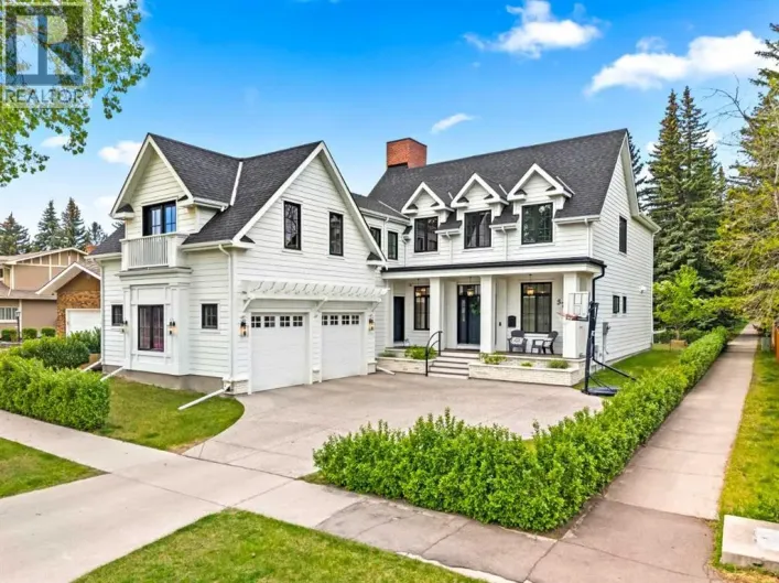 3731 37 Street NW, Calgary