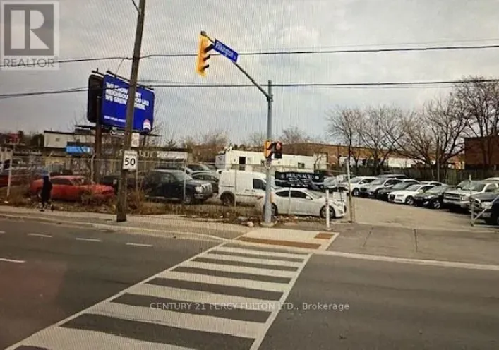 373A DANFORTH ROAD, Toronto