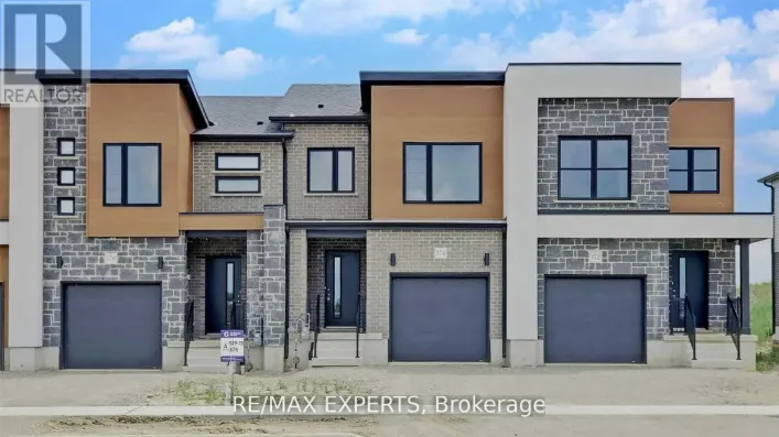 374 BRADSHAW DRIVE, Stratford