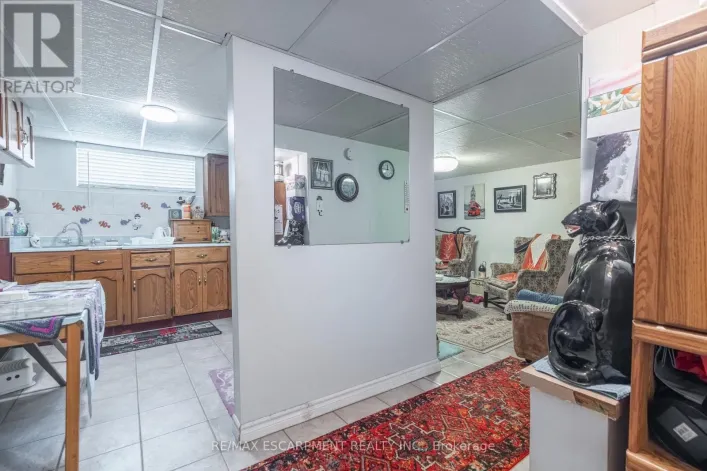 374 UPPER WENTWORTH STREET W, Hamilton
