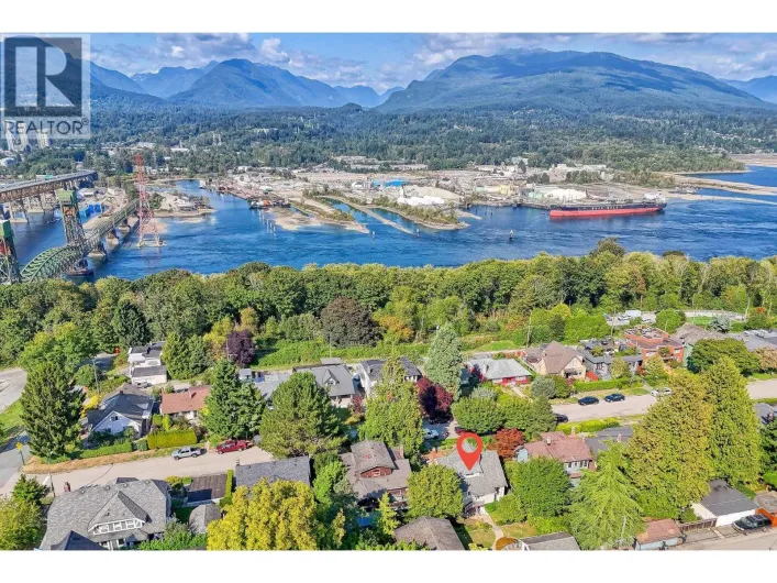 3746 EDINBURGH STREET, Burnaby