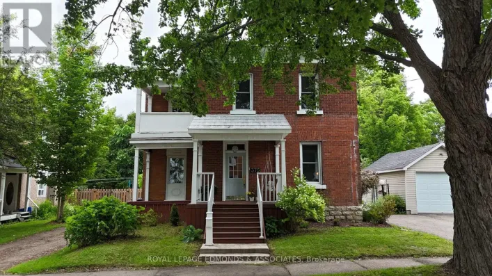 375 CENTRE STREET, Pembroke