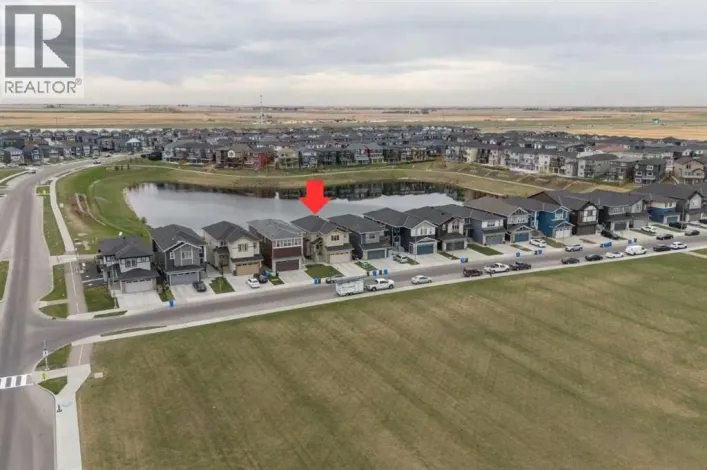 375 Corner Meadows Avenue NE, Calgary