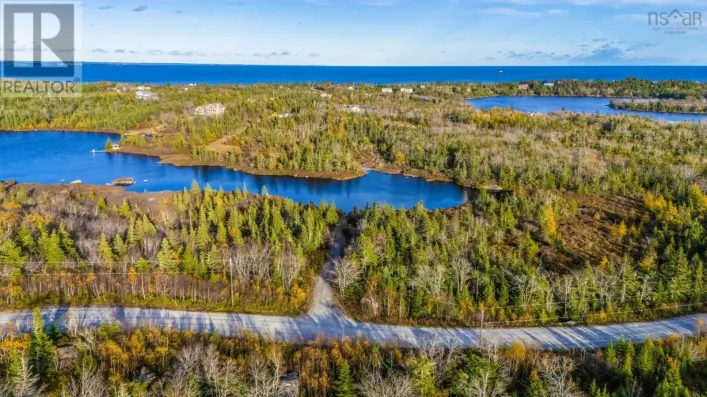 375 Deerfield Avenue, Portuguese Cove