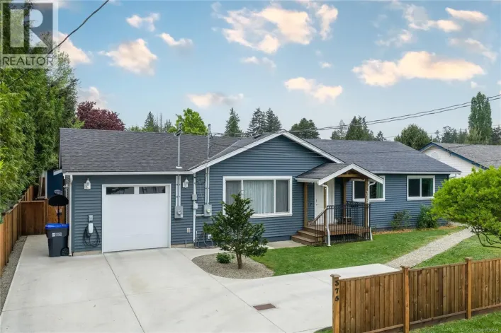 375 Temple St, Parksville
