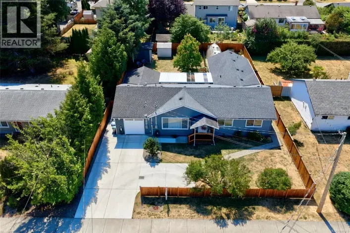 375 Temple St, Parksville